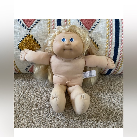 Cabbage Patch Kids Other - 1986 Vintage Cabbage Patch Kids Doll Blond Hair